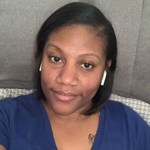 Meet your Posher, Camille